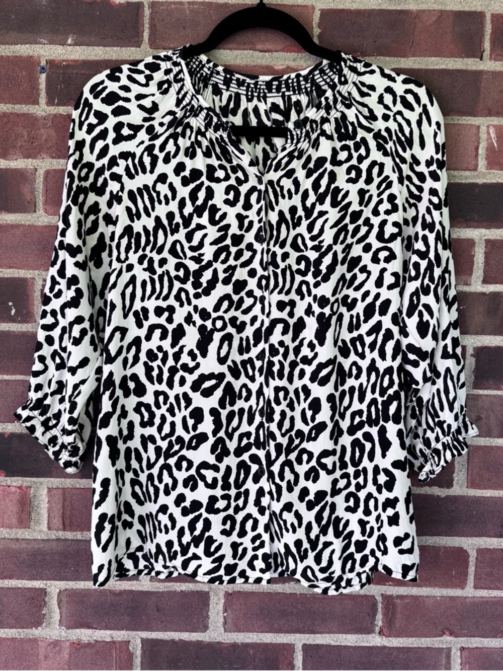 Women’s Leopard Print Blouse 3/4 Sleeve Button Front Black White Top Size Small